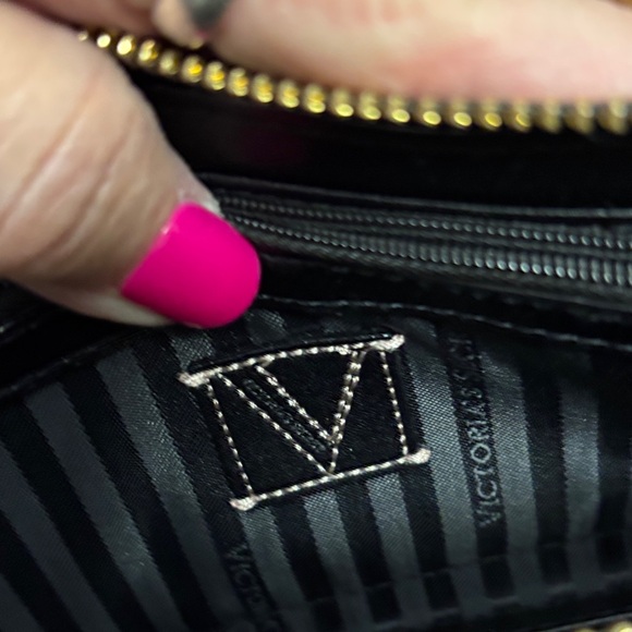 VS Croc Color Block Two-Tone Black and Brown Embossed Wallet NWOT - Picture 4 of 7